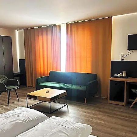 Otel Vis A Vis 4*